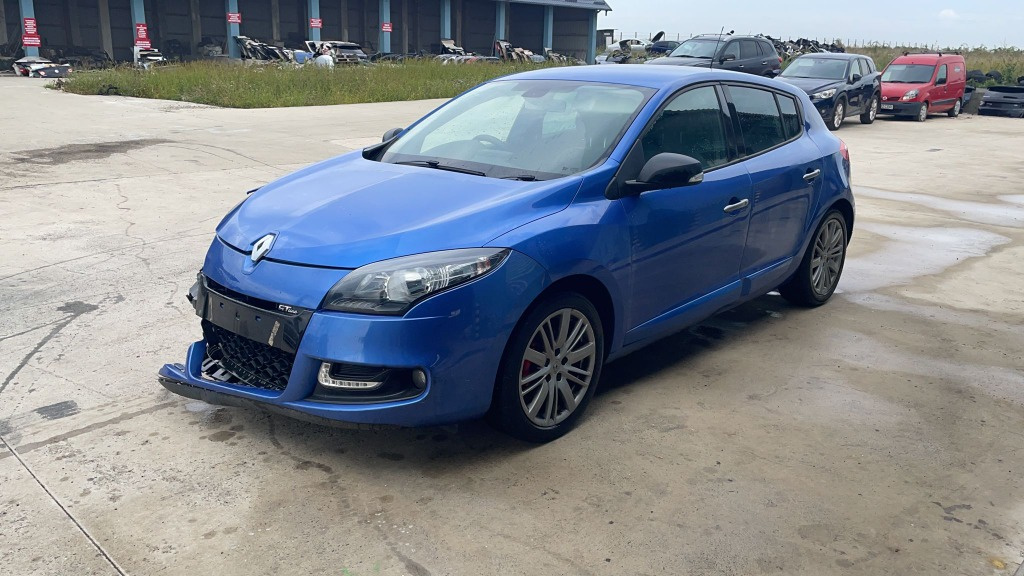 Fuzeta dreapta fata Renault Megane 3 1.6 DCI R9M