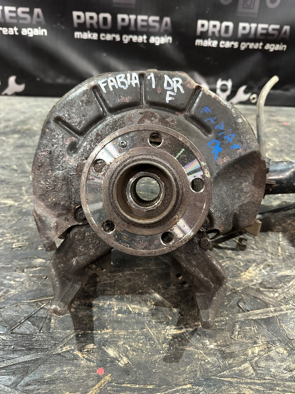 Fuzeta Dreapta fata Skoda Fabia 1 - Cod 6Q0407255 - imagine 1