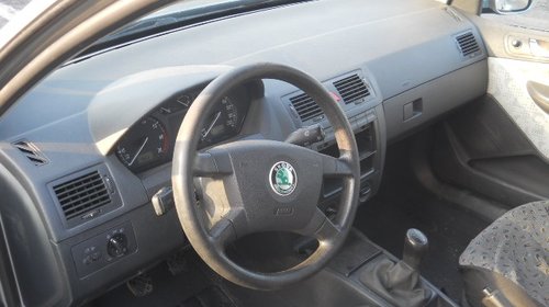 Fuzeta dreapta fata Skoda Fabia 2002 BELINA 1.4