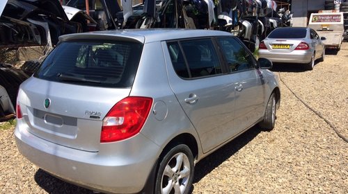 Fuzeta dreapta fata Skoda Fabia II 2011 HATCHBACK 1.6