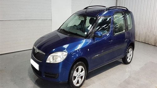 Fuzeta dreapta fata Skoda Roomster 2006 MPV 1.4 TDi