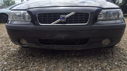 Fuzeta dreapta fata Volvo S60 2001 berlina 2.