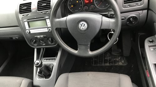 Fuzeta dreapta fata VW Golf 5 2008 hatchback 1.4 benzina