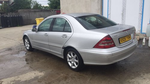 Fuzeta dreapta spate Mercedes C-CLASS W203 2005 Berlina 180 Kompresor/200 Kompresor