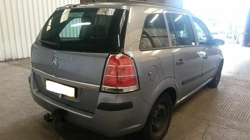 Fuzeta dreapta spate Opel Zafira B 2007 MPV 1.9 CDTi