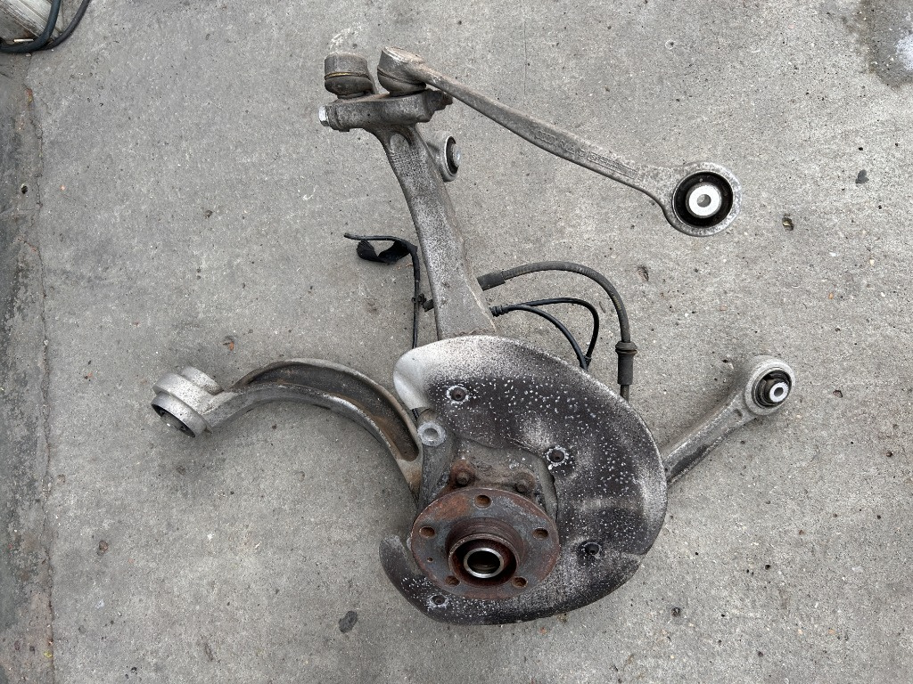 Fuzeta fata Dreapta Audi A6 c7 / A7 2011-2016 cod 4G0 407 242 D