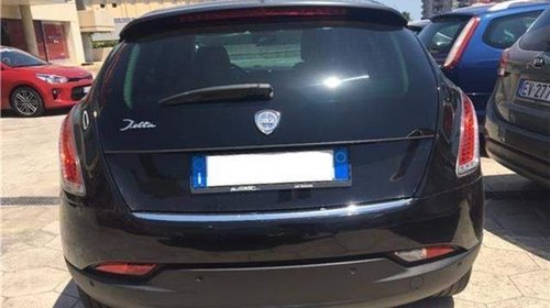 Fuzeta stanga fata Lancia Delta 2011 Hatchback 1.6Mjet