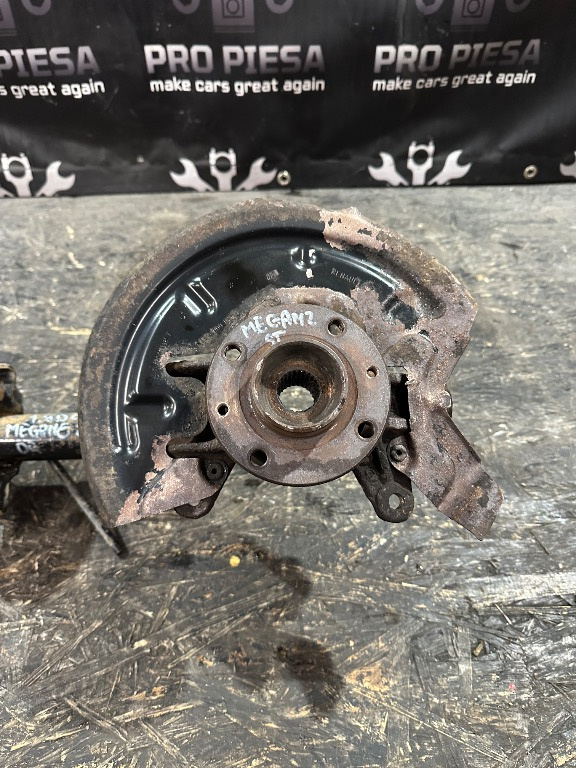 Fuzeta stanga fata Renault Megane 2 - Cod 8200345424 - imagine 1