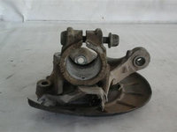 Fuzeta stanga fata Volkswagen Passat B6 An 2005 2006 2007 2008 2009 2010