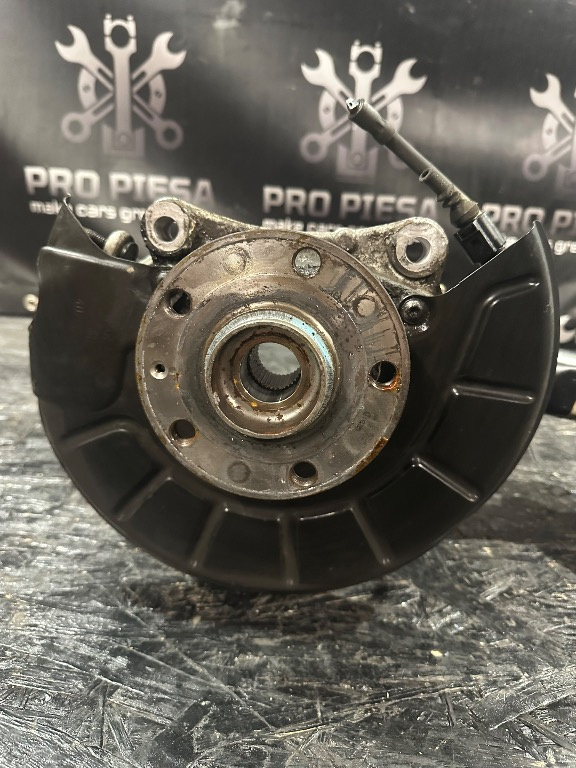 Fuzeta stanga fata Volkswagen Passat B6 / B7 - 3C0 407 253 (CC, Skoda Superb 2) - imagine 1
