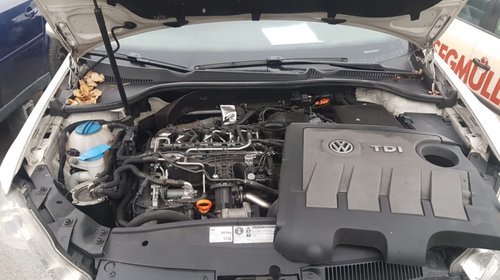 Fuzeta stanga fata VW Golf 6 2011 Hatchback 1.6