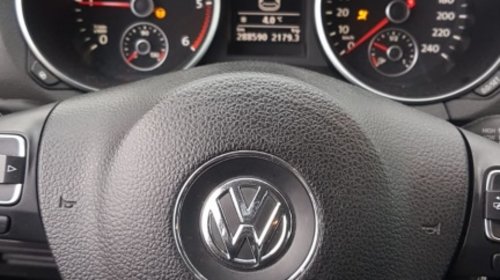 Fuzeta stanga fata VW Golf 6 2011 Hatchback 1