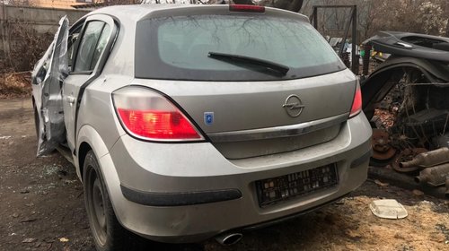 Fuzeta stanga spate Opel Astra H 2005 Hatchback 2.0