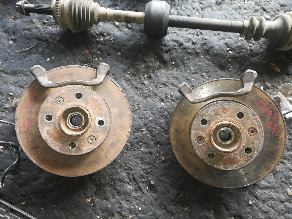 Fuzete față cu abs Renault clio 2 motor 1.4mpi