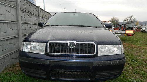 Fuzete fata Skoda Octavia 1.9 tdi model 2003