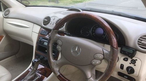 Galerie admisie Mercedes CLK C209 2005 W209 2,7 cdi.