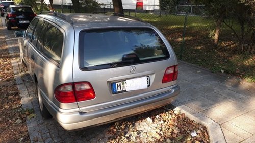 Galerie admisie Mercedes E-CLASS combi S210 1999 break 2.4 benzina