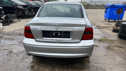 Galerie evacuare Opel Vectra B 2000 berlina 1,6 benzina