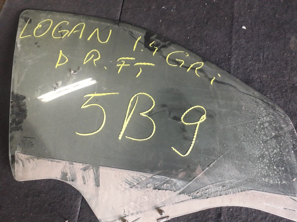 Geam Dreapta Fata Dacia Logan 1.4 MPI Gri