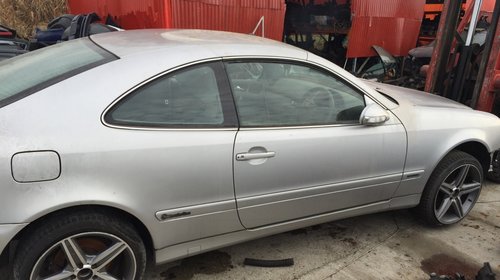 Geam dreapta fata Mercedes CLK c208 A20872004