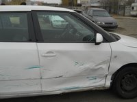 Geam dreapta fata Skoda Fabia an 2008