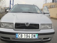 Geam dreapta fata Skoda Octavia an 2001