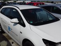 Geam dreapta fata / spate Opel astra j 2012