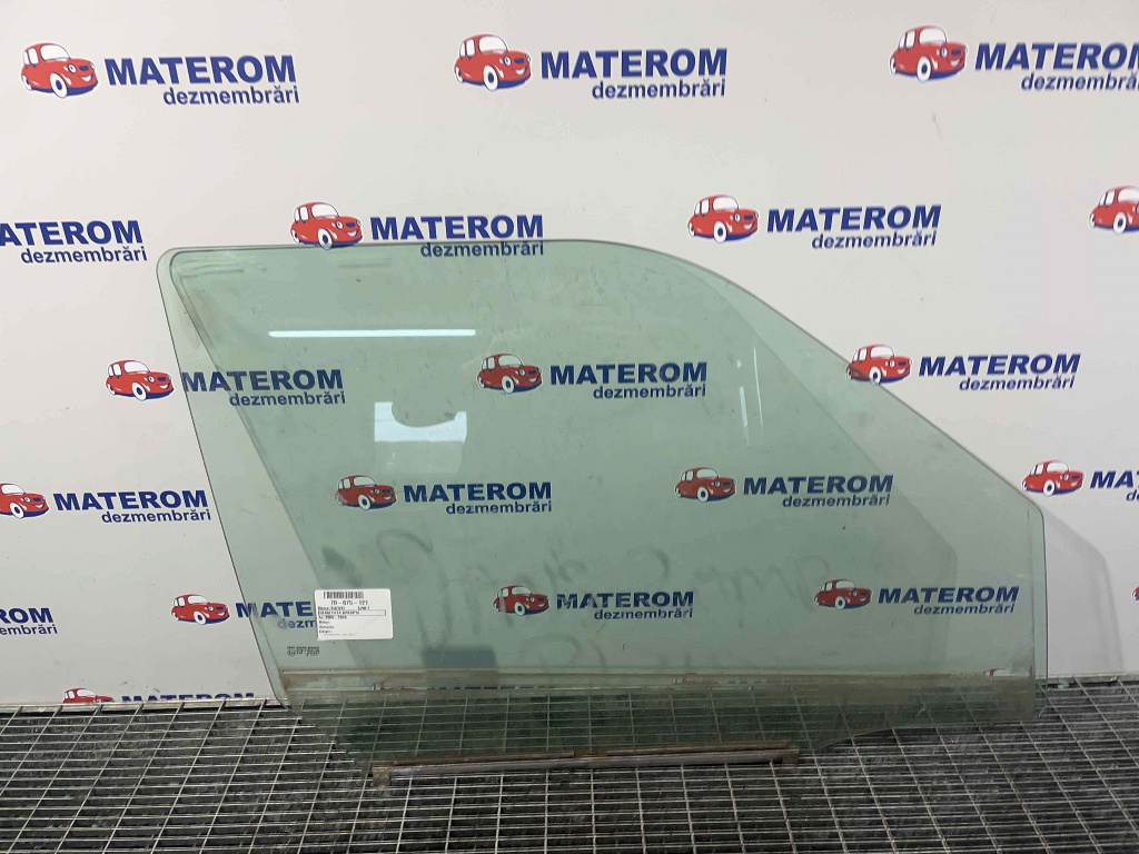 GEAM FATA DREAPTA SUZUKI SWIFT SWIFT - -