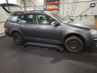 Geam fix caroserie dreapta spate Vw Golf 5 combi