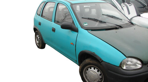 Geam fix caroserie spate dreapta Opel Corsa B [1993 - 2000] Hatchback 5-usi 1.4 MT (60 hp) B (73_ 78_ 79_)