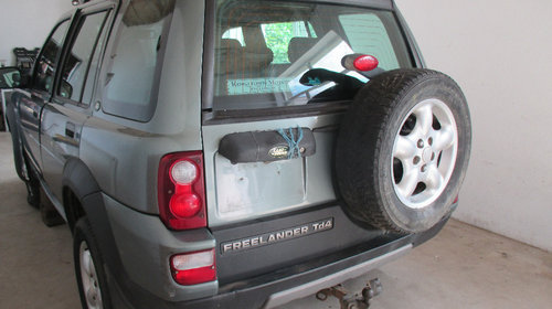 Geam fix caroserie stanga spate Land Rover Freelander 1 facelift 2004 2005 2006