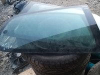Geam lateral fix spate Peugeot 307 coupe in 2 usi