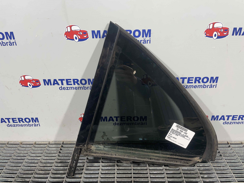GEAM SPATE MIC STANGA MERCEDES C-CLASS C-CLASS - - (2014 2018)