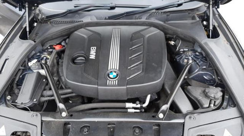 Geam usa fata stanga BMW Seria 5 F07/F10/F11 [2009 - 2013] Touring wagon 520 d Steptronic (184 hp)