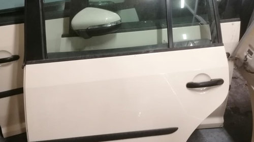 Geam usa stanga spate VW Touran facelift an 2
