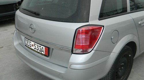 Geamuri caroserie Opel Astra H model 2008