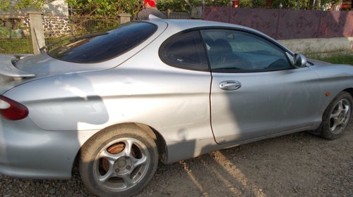 Geamuri usi hyundai coupe