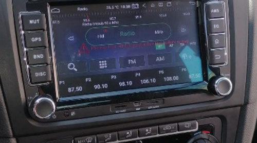 GPS auto dedicat VW Golf Tiguan Scirocco Caddy Bora Skoda si Seat Octa core 2+32GB carplay, camera