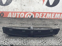 GRILA AER BORD CENTRU FORD C-MAX II 2012 OEM:AM51R01815ACW.