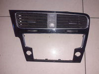 GRILA AER BORD CENTRU VOLKSWAGEN GOLF VII 2014 OEM:5G1819728.