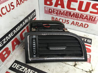 Grila aer dreapta bord Skoda Superb cod: 3t0819702