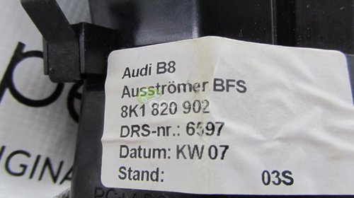 Grila aer dreapta originala Audi A4 8K cod: 8K1820902