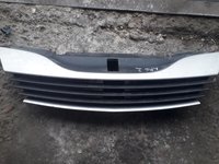 Grila aer radiator capota Renault Laguna 2