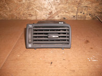 Grila aer, ventilatie bord stanga Toyota Avensis T25, 8518C, an 2003-2008