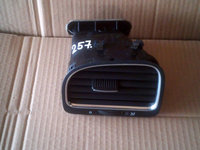 Grila aer, ventilatie bord stanga VW Golf 6, 5K0819703