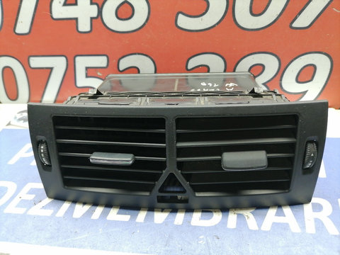 BOCCHETTE ARIA CENTRALI MERCEDES BENZ W211 A2118301954