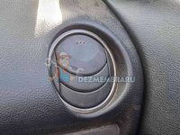 Grila aerisire dreapta MAZDA 6 Hatchback (GG) [Fabr 2002-2008] OEM