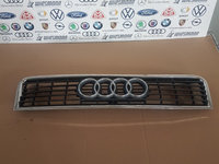 GRILA BARA 8E0853651B Audi A4 B6 2001 Berlina 1.9 TDI, 96 KW, AWX, E3