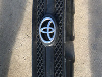 Grila bara fata centrala cu emblema Toyota Rav 4 cod 5310142140