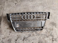 Grila bara fata centrala cu sigla Audi A5 Cod:8T0853651E